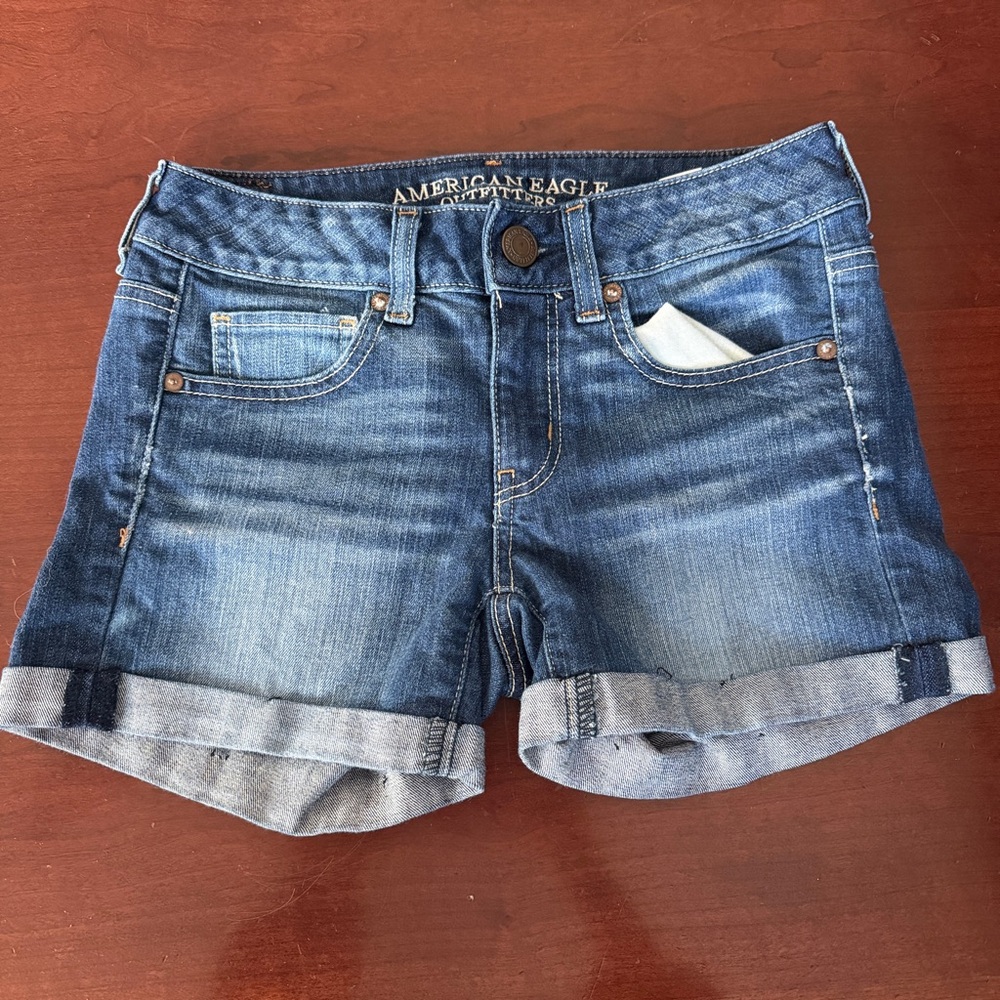 American Eagle Outfitters Women's Blue Stretch Denim Shorts Size 4